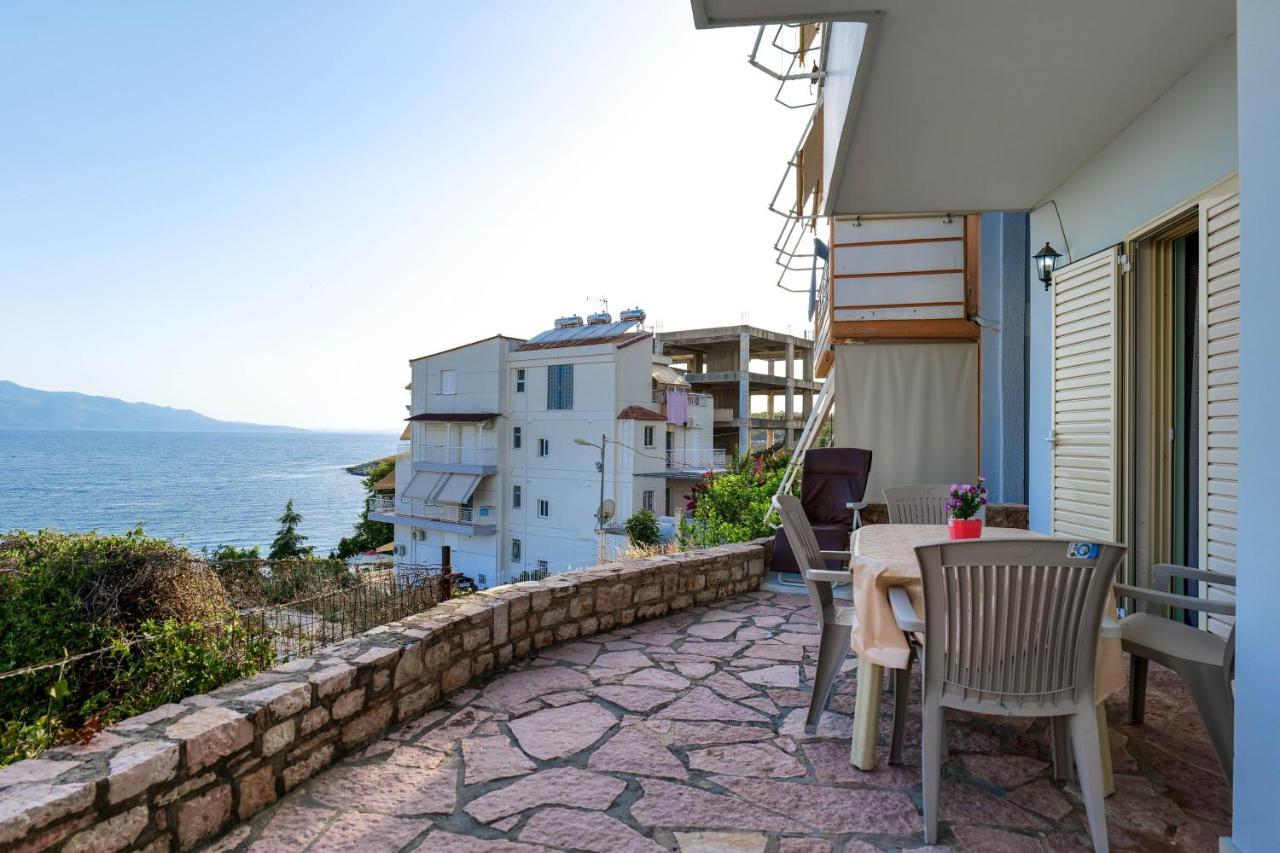 Rei Apartments Саранда Экстерьер фото